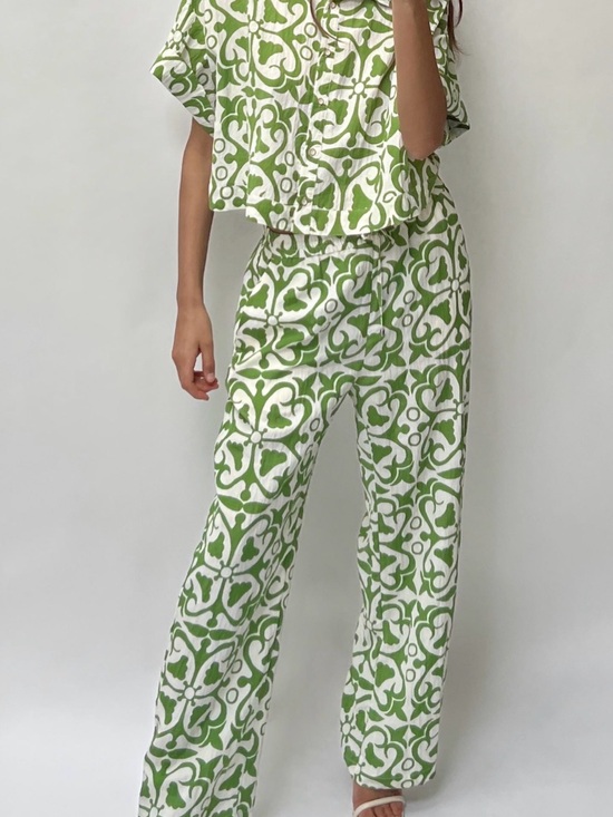 Zara Pants - Zara matching set - Green and Cream Patterned button down Top & Pants